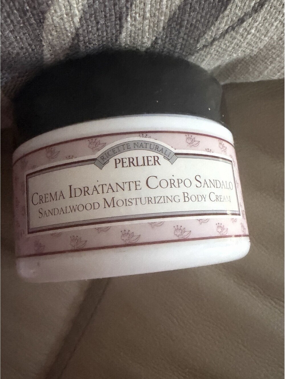Perlier Moisturizing Body Cream Sandalwood
